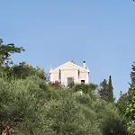 Luxury Breeze With Private Pools Dassia (Corfu)