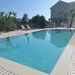 Luxury Breeze With Private Pools Dassia (Corfu)