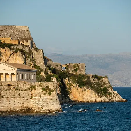 Villa Luxury Breeze With Private Pools