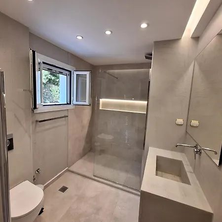 Vilă Luxury Breeze With Private Pools