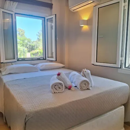 Vilă Luxury Breeze With Private Pools