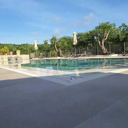 Vilă Luxury Breeze With Private Pools Dassia (Corfu)