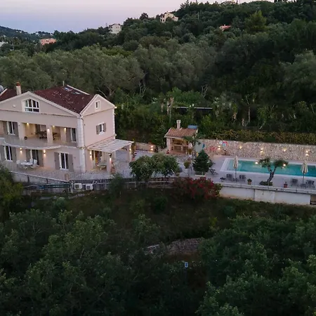Luxury Breeze With Private Pools Villa Dassia (Corfu)