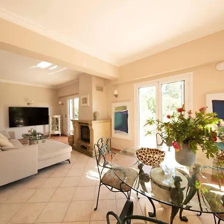 Luxury Breeze With Private Pools Villa Dassia (Corfu)