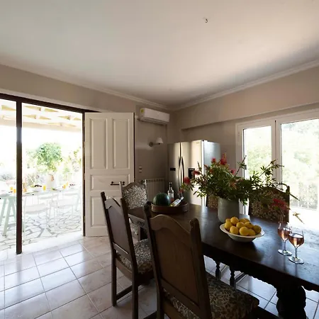 Luxury Breeze With Private Pools Villa
