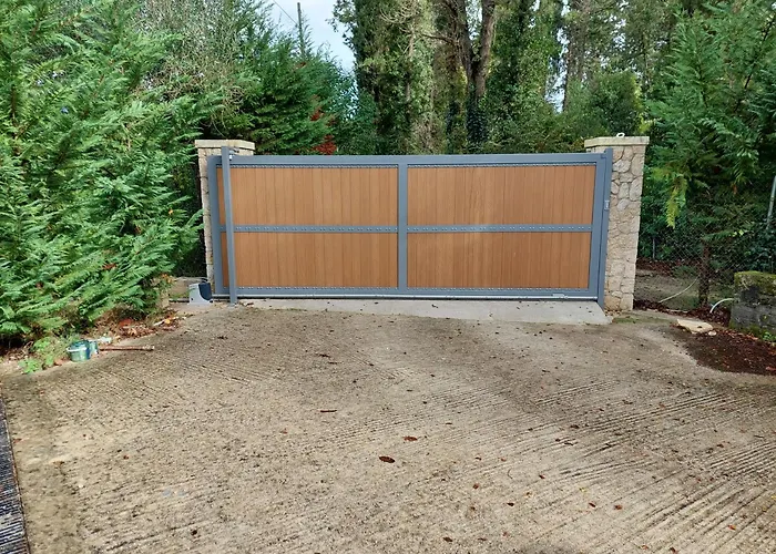 Luxury Breeze With Private Pools