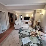 Luxury Breeze With Private Pools Villa