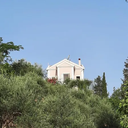 Luxury Breeze With Private Pools Dassia (Corfu)