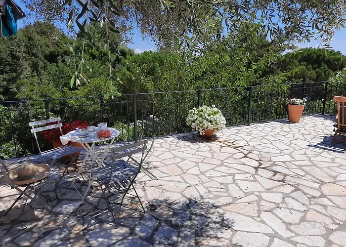 Luxury Breeze With Private Pools * Dassia (Corfu)