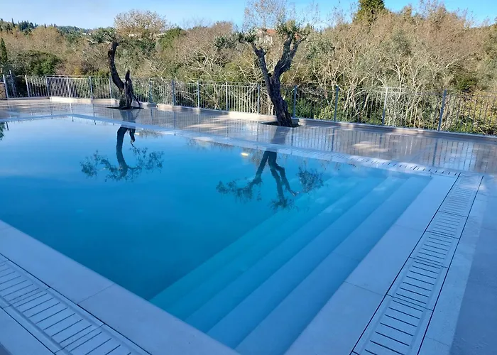 Luxury Breeze With Private Pools Villa Dassia (Corfu)