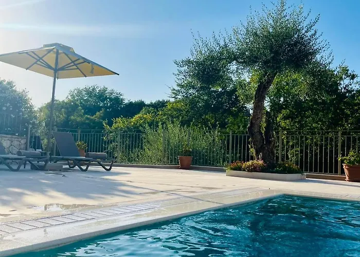 Vila Luxury Breeze With Private Pools